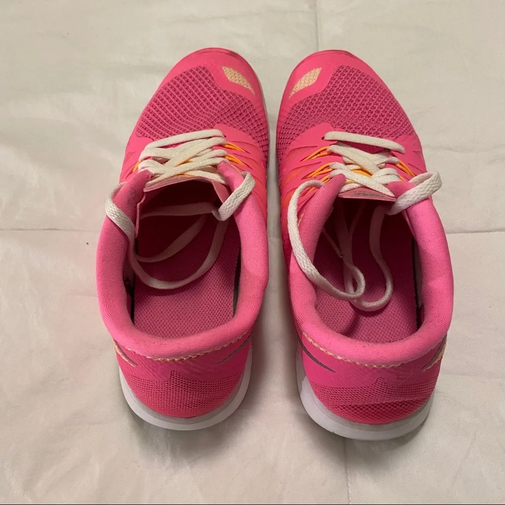 COPY - Woman’s /Girls Nike Free Sneakers